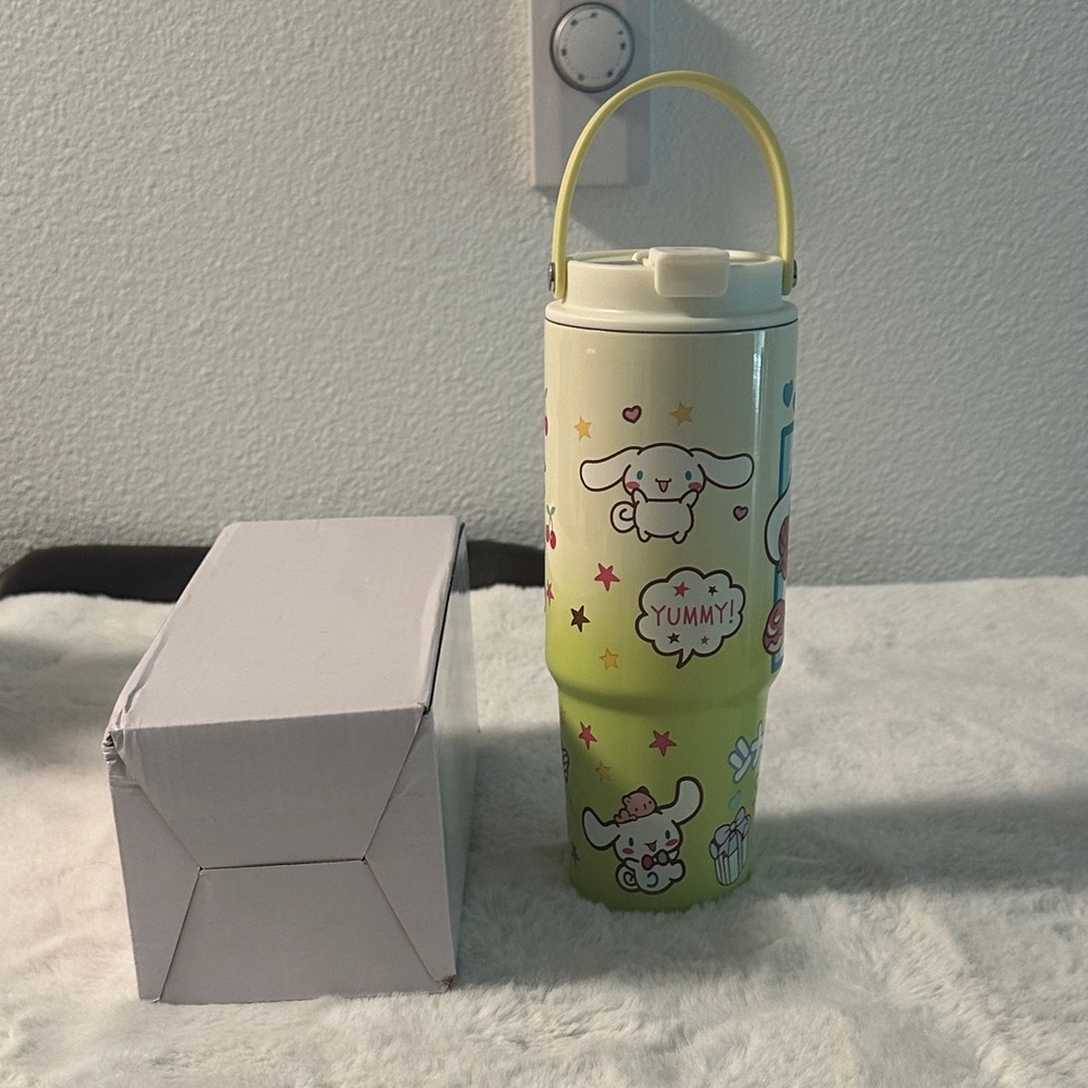 Kawaii Cartoon Bunny Travel Tumbler - Yellow Green